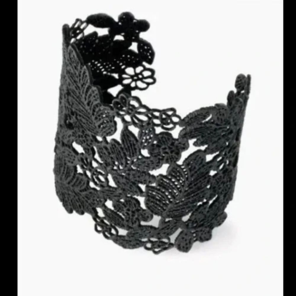 Stella + Dot Chantilly Black Lace Cuff
